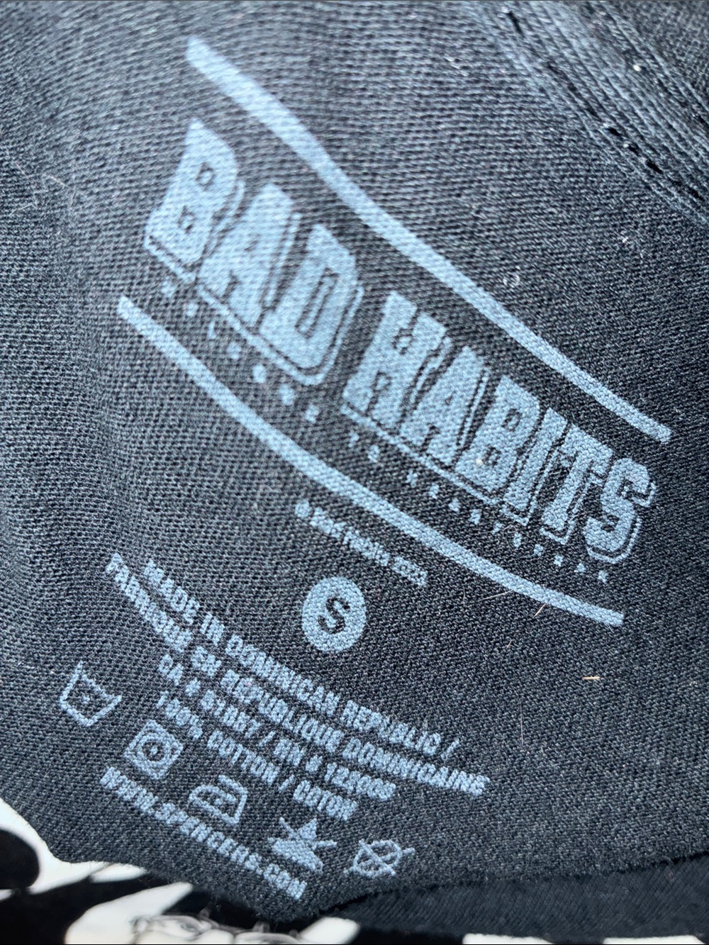 Bad Habit Black Graphic EROS Anime Tee with Monochrome Print - Picture 2 of 2